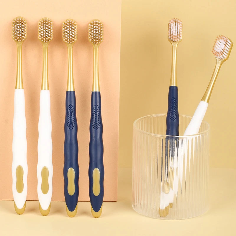 Kit com 6 ou 12 escovas de dente